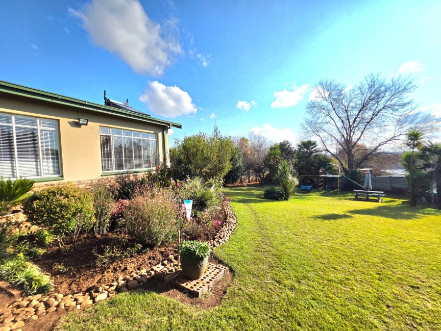 5 Bedroom Property for Sale in Panorama Free State